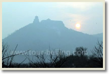 Ya Ji Shan Circuit Hiking Day Trip